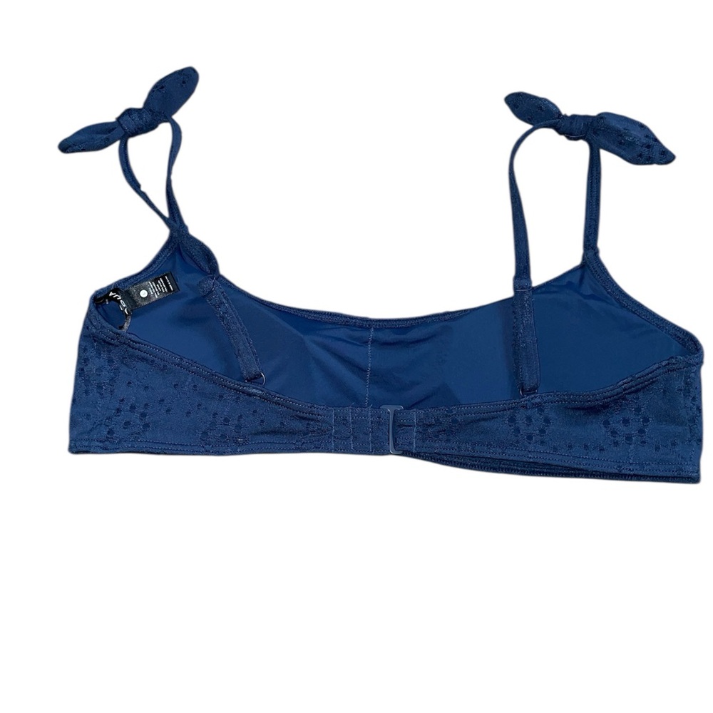 Aqua Swim Eyelet Square Neck Bikini Swim Top - Picture 4 of 5